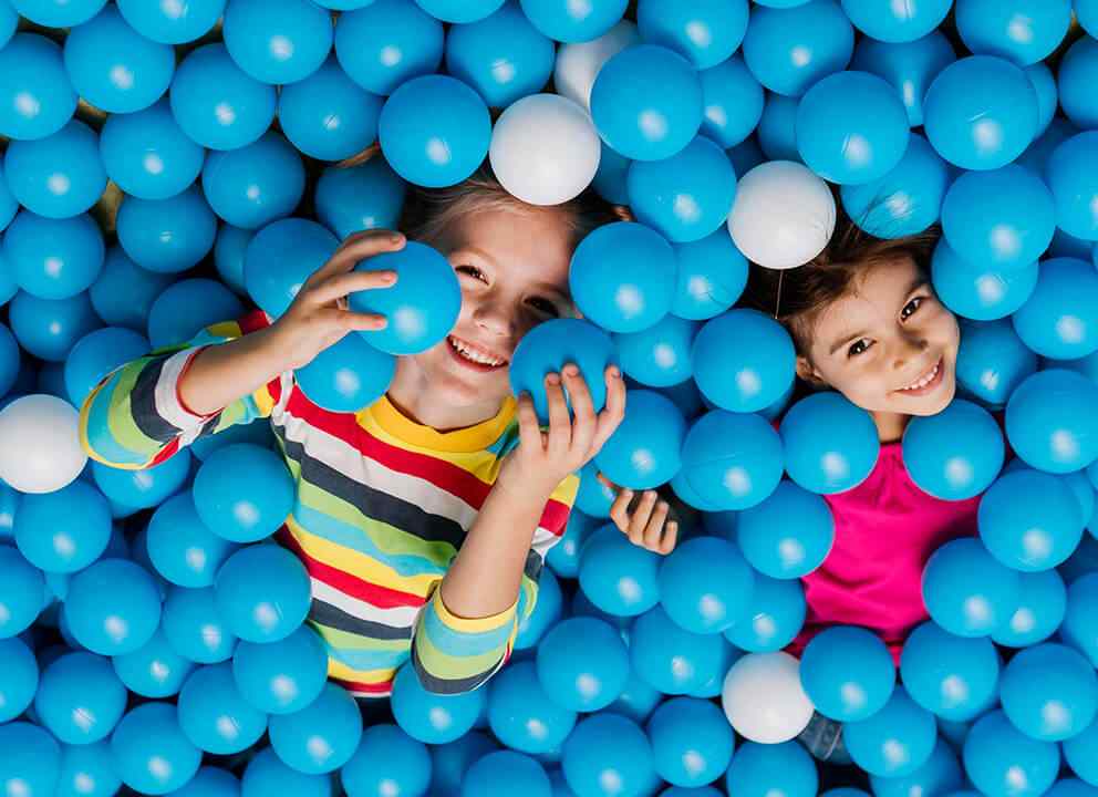 https://kidsdenbirthdays.com/wp-content/uploads/2022/07/hero_image_03.jpg